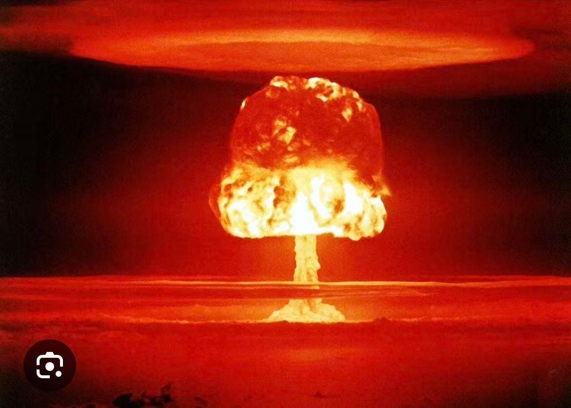 震惊|加拿大终极大招，军方提议或发展核武器抵御外来威胁，究竟靠不靠谱！