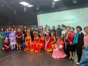 中国戏曲知识讲座与中国地方戏曲大汇演圆满举行