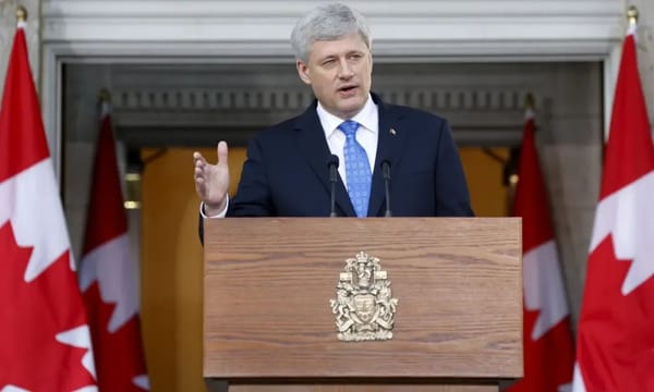 加拿大前总理看国事