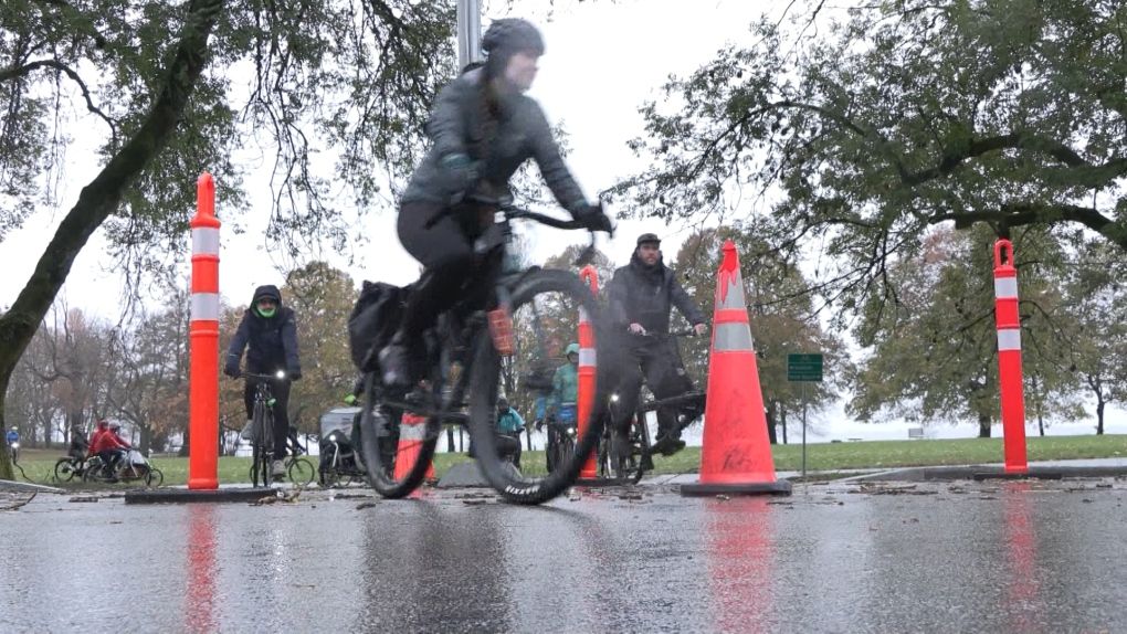 cyclists-show-support-for-stanley-park-bike-lane-1-6141714-1667789991607_4ac5f